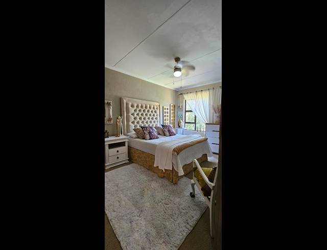 3 BEDROOM FREESTANDING FOR SALE IN CASHAN